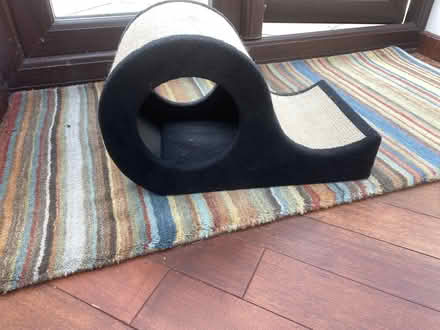 Photo of free Cat scratch post (Warsash, SO31) #1
