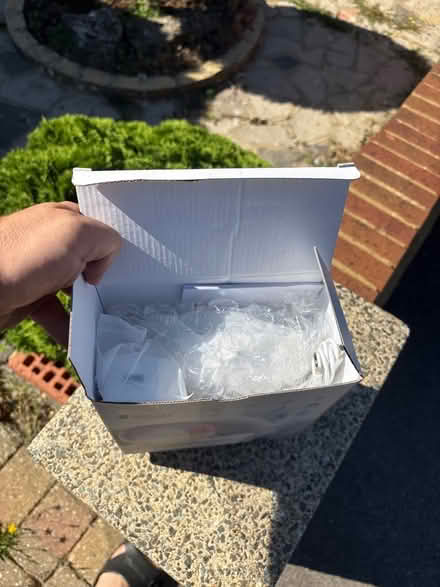 Photo of free Wake up alarm clock / lamp - new (Purwell SG4) #3