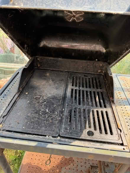 Photo of free BBQ - works but needs attention (BH8 Bournemouth) #2