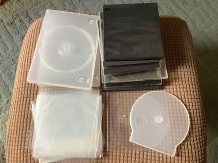 Photo of free CD & DVD boxes and envelopes. (Cottingham HU16) #1