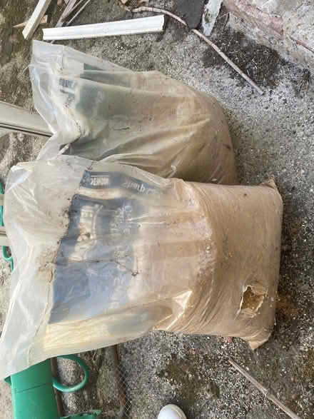 Photo of free bags of old sharp concrete sand (Chiswick W4) #4