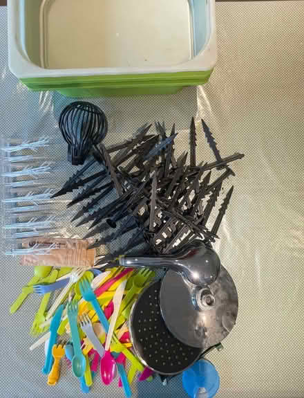 Photo of free A mixed bunch of oddments (Royal Leamington Spa CV32) #1