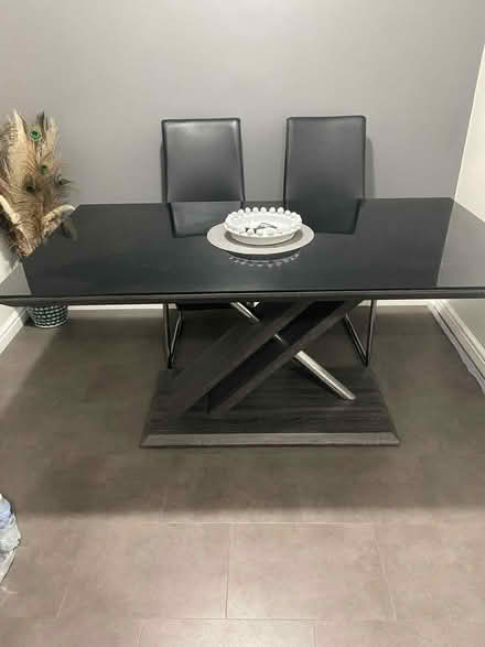 Photo of free Glass dining table (Wadsley S6) #1