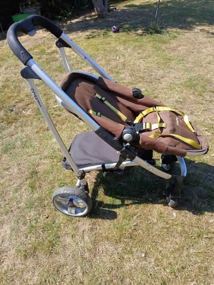 Photo of free Collapsible stroller (Holcot) #1