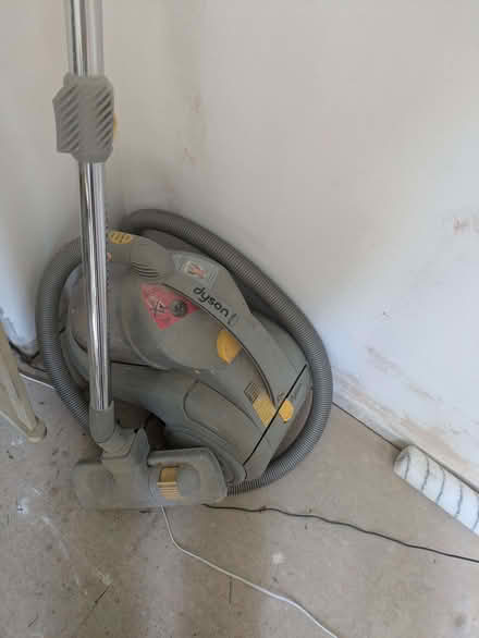 Photo of free Dyson vacuum cleaner (GU52) #1