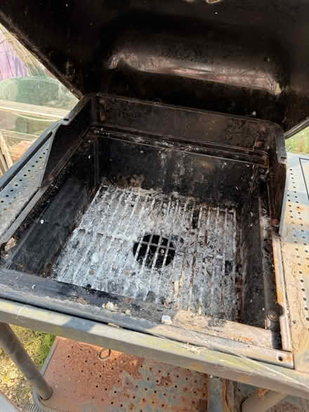 Photo of free BBQ - works but needs attention (BH8 Bournemouth) #3