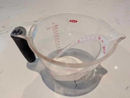 Photo of free 1 litre plastic measuring jug (Northfields W13) #1