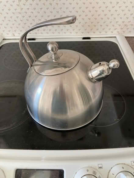 Photo of free Camping kettle. 2.5L (Cuffley EN6) #2