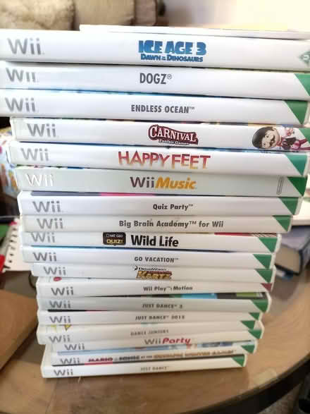Photo of free Wii console, games and accessories (Rhayader LD6) #4