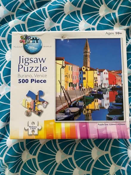 Photo of free 500 piece Jigsaw (Raynes Park) #1