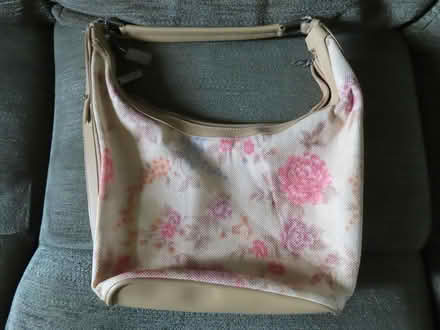 Photo of free Floral Handbag (Meldreth) #1