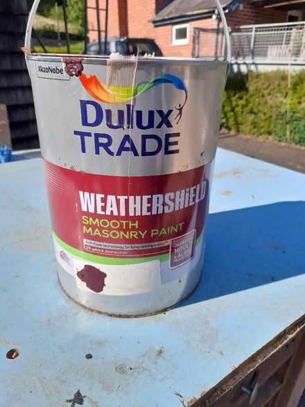Photo of free Deluxe Weathershield paint (Presteigne LD8) #1