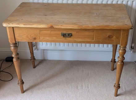 Photo of free Desk / small table (Dean Court OX2) #1