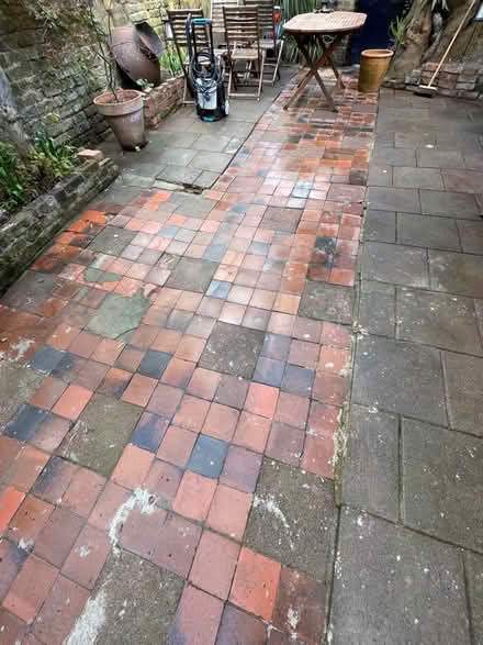 Photo of free Red & Black Victorian Quarry Tiles (E9) #1