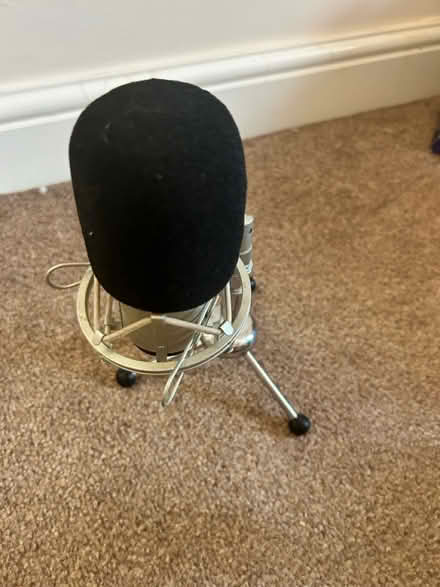 Photo of free Gear 4 music microphone (B29) #4