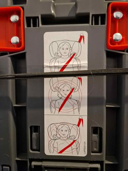 Photo of free Car seat and booster seat (Frome, Somerset) #3