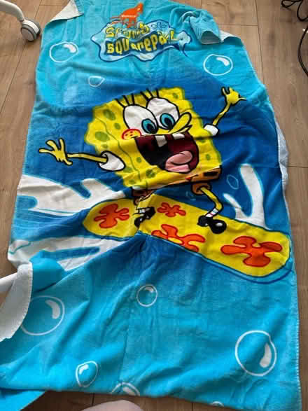Photo of free Sponge bob beach towel (Islington N1 (essex road)) #1