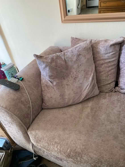 Photo of free 3 seater sofa (Sturdee Road LE2) #3