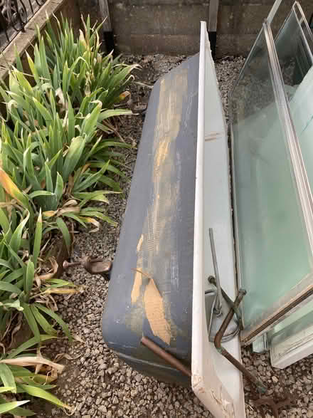 Photo of free Cast iron bath (New Marston OX3) #2