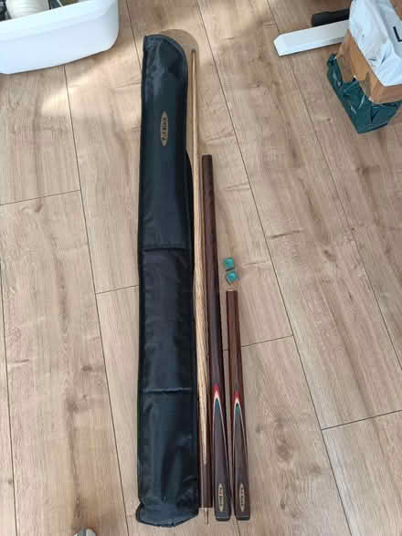 Photo of free Pool/snooker que (Essex Road, N1) #1