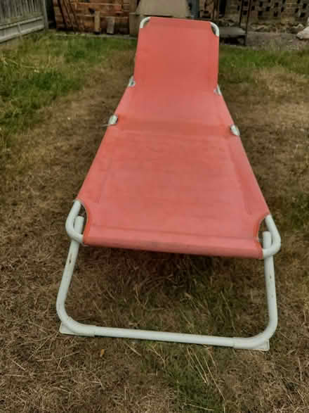Photo of free sun lounger (Eden Park) #1
