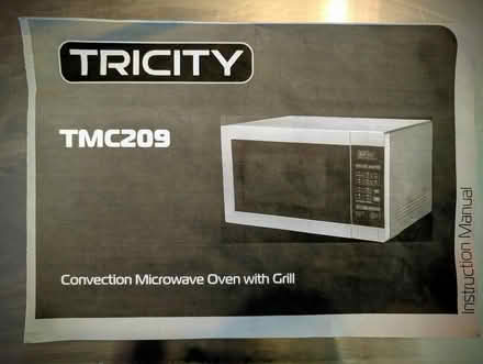 Photo of free Tricity 900W combination microwave (Danesmoor S45) #2