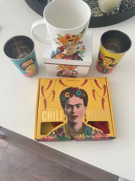Photo of free Frida Kahlo bundle (NW11) #1