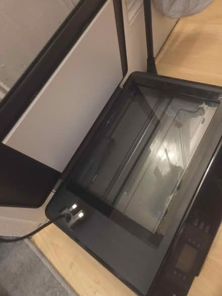Photo of free Hp printer (TN34) #3