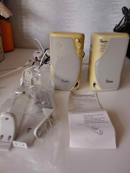 Photo of free 2 computer speakers (Effingham) #1