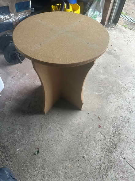 Photo of free Little table (Walkergate NE6) #1