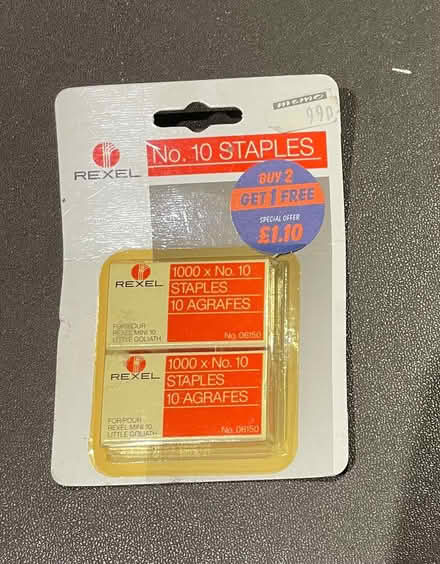 Photo of free No 10 staples (GU14) #1