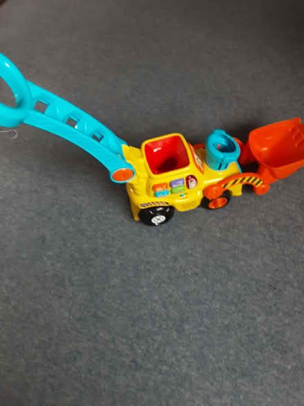 Photo of Vtech Pop and Drop Digger toy parts (Emmbrook RG41) #1