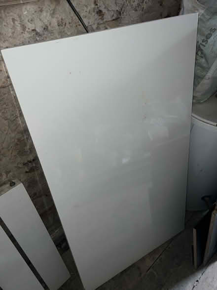 Photo of free White table (L7) #3