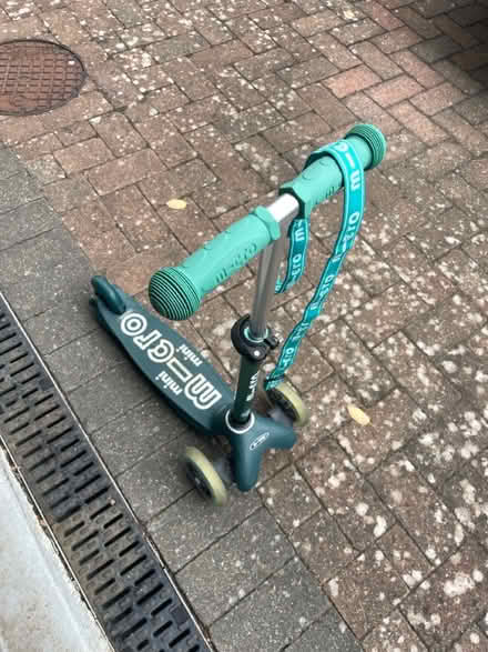 Photo of free Micro mini scooter (Dunton green tn14 5GG) #1