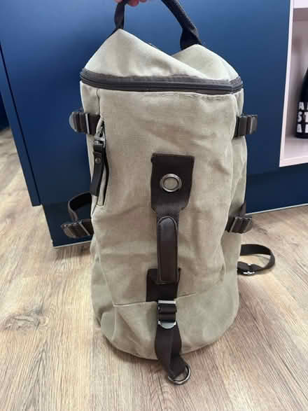 Photo of free Brown canvas hold-all (Tooting SW17) #1
