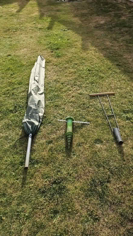 Photo of free Rotary cloths line and fixings (LS7 Scott Hall Road Leeds) #1