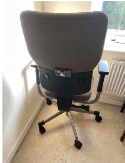 Photo of free Office chair Brown (Dunton green tn14 5GG) #2