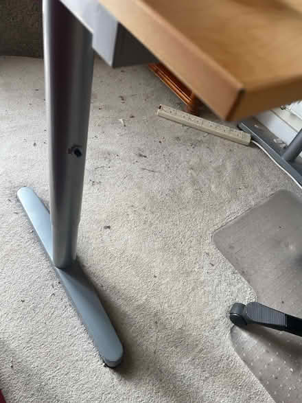 Photo of free Desk or workshop table (Dunton green tn14 5GG) #3