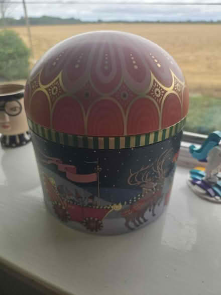 Photo of free Music tin (Ford end CM3) #1