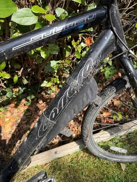 Photo of free Carrera Bike (dublin, sandymount) #4