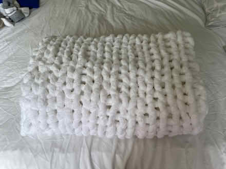Photo of free Fluffy white throw (Islington N1) #1