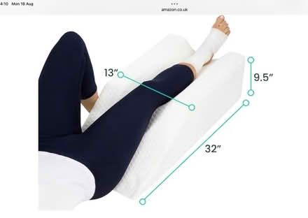 Photo of free Knee support pillow (Wingerworth S42) #1