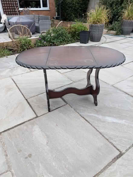 Photo of free Coffee/side table - drop leaf (Gregson Lane PR5) #4