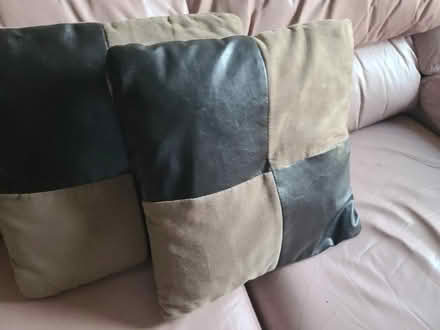 Photo of free Throw cushions cover is removable (Mississauga Ontario Canada) #1
