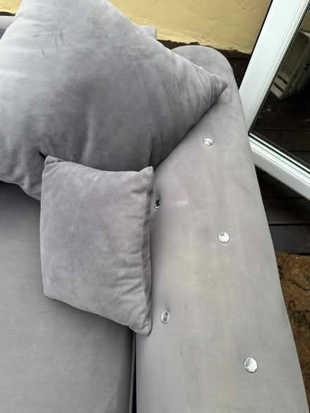Photo of free Velvet settee-need it gone (Ansdell FY8) #3