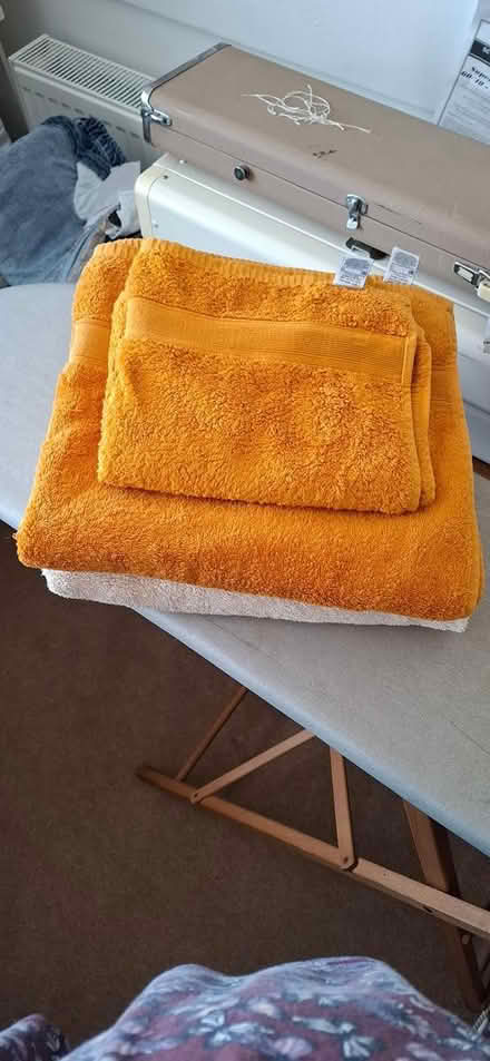 Photo of free Bath Towel set (BD2 Wrose) #1