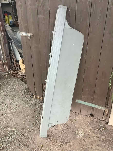 Photo of free Parcel shelf L/rover discovery 4 (Leominster HR6) #3