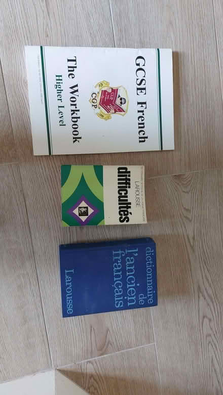 Photo of free French language and literature books (Stoke Bishop BS9) #1