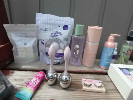 Photo of free Bath and Beauty Stuff (Interbay/Queen Anne) #2