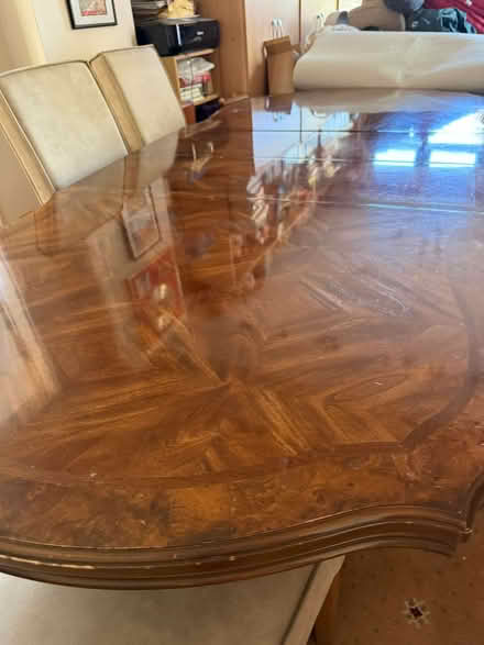 Photo of free Extending dining table (Droitwich WR9) #1